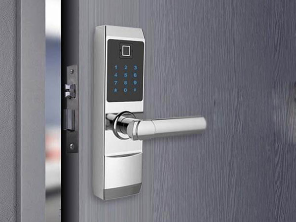 威信24小时上门开锁公司