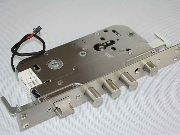 威信24小时上门开锁公司