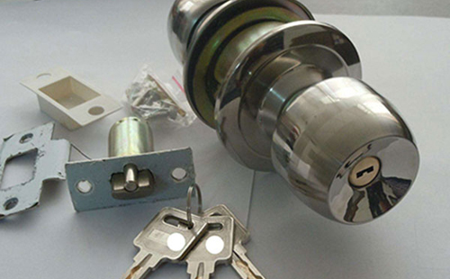 威信24小时上门开锁公司