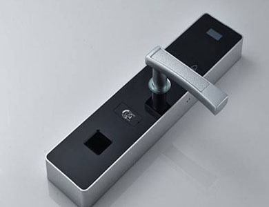 威信24小时上门开锁公司